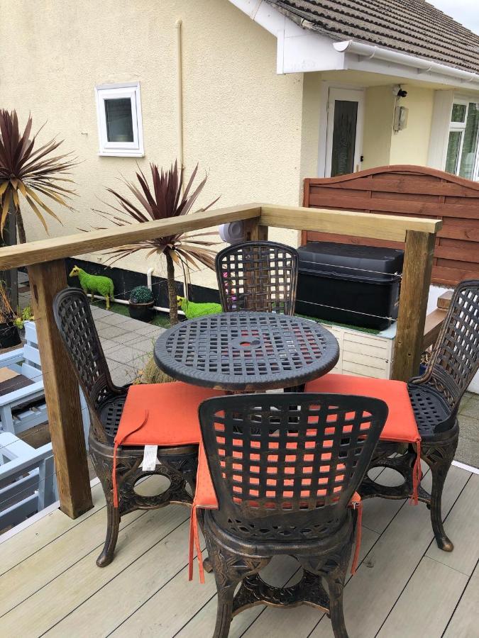 Six By The Sea - 2 Bed House - A Little Something For Everyone Saint Columb Minor Exteriör bild