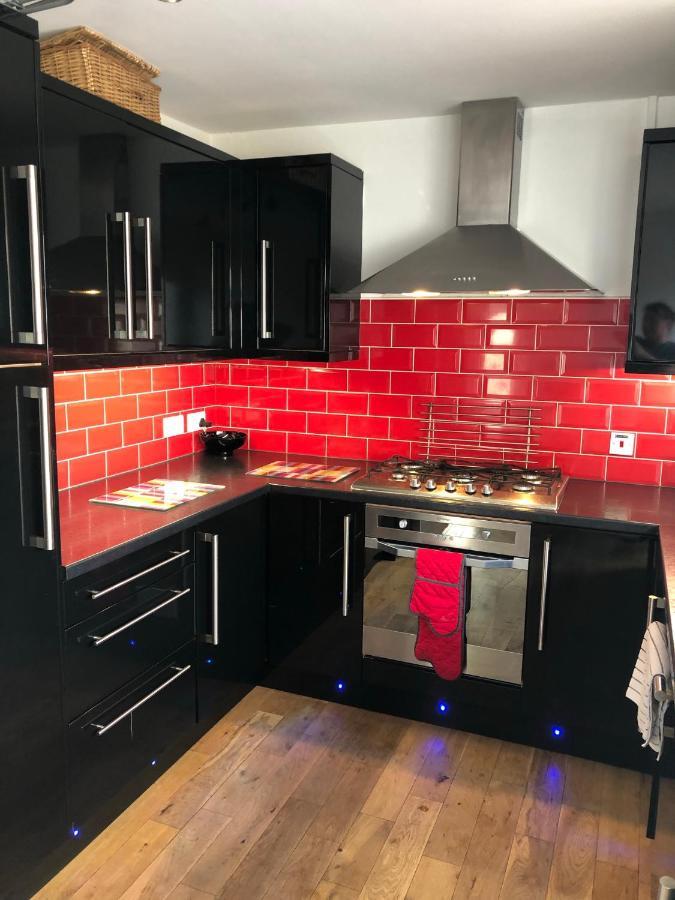Six By The Sea - 2 Bed House - A Little Something For Everyone Saint Columb Minor Exteriör bild